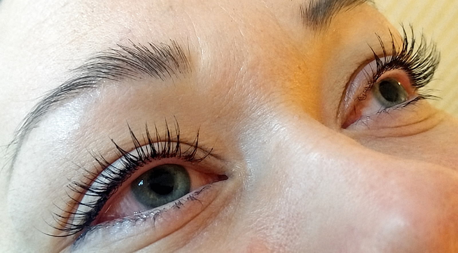 Yumi Lashes